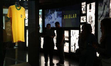 Museu do Futebol lança exposição sobre camisas da seleção brasileira