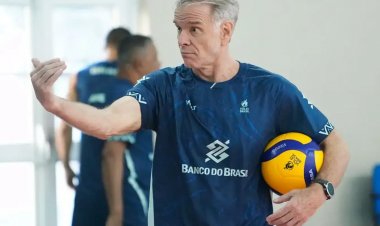 Bernardinho anuncia os inscritos do Brasil na Liga das Nações de Vôlei