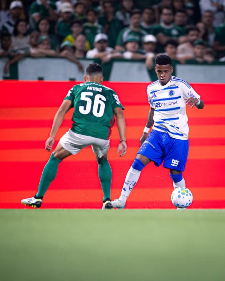 Seguro, Cruzeiro supera barreiras e mostra real prateleira com atuação diante do Palmeiras