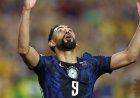 Matheus Cunha vive sonho na Copa e valoriza elenco: "grupo de amigos"