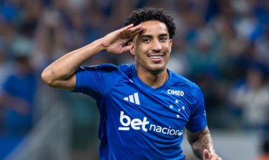 Intocável, trio do Cruzeiro garante 70% dos gols com Artur Jorge e lidera retomada no ano