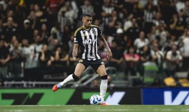 Atlético-MG oficializa compra de Ruan Tressoldi