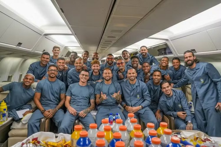 Neymar registra embarque da Seleção para Copa do Mundo: "Todos juntos"